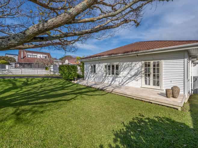 32 Cherry Road, Bucklands Beach