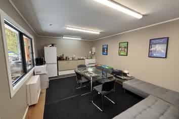 Versatile Ngauranga Industrial Unit