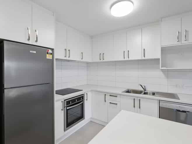 1C/4045 Great North Road, Glen Eden