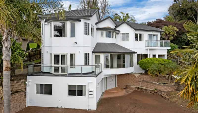 13 San Martin Place, Goodwood Heights