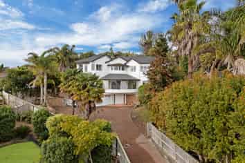 13 San Martin Place, Goodwood Heights