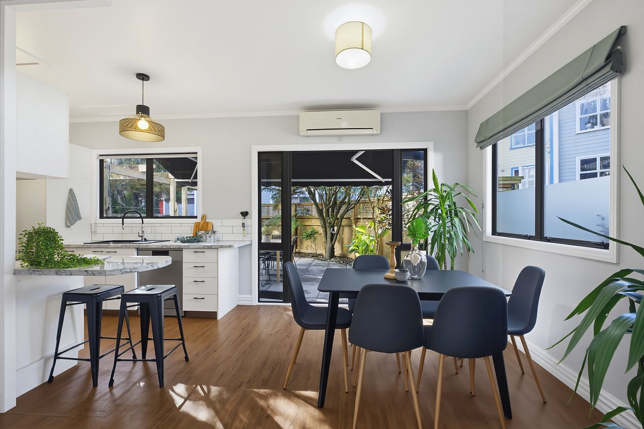 3-BED TOWNHOUSE IN ICONIC LOCATION - Mehr