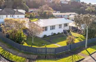 47 Franklyn Road, Tawa