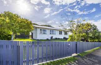 47 Franklyn Road, Tawa
