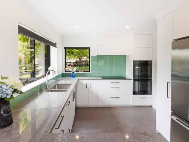 512 Milson Line, Newbury