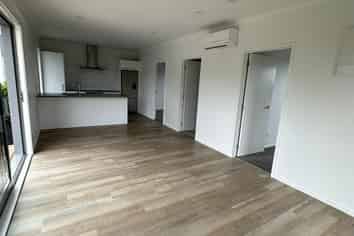 3A Riverhead Point Drive, Riverhead