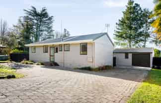 39 Winning Terrace, Dinsdale