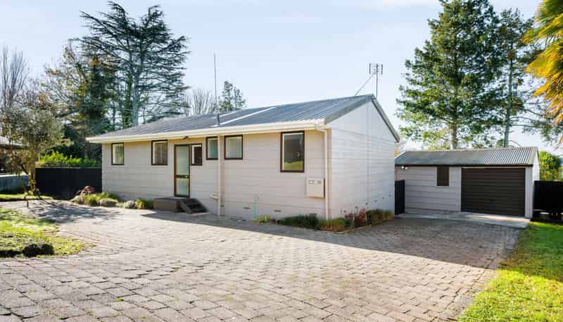 39 Winning Terrace, Dinsdale