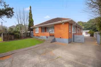 4 Begbie Place, Sandringham