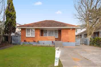 4 Begbie Place, Sandringham