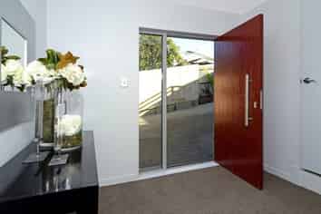 557C Glenfield Road, Glenfield
