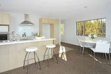 557C Glenfield Road, Glenfield