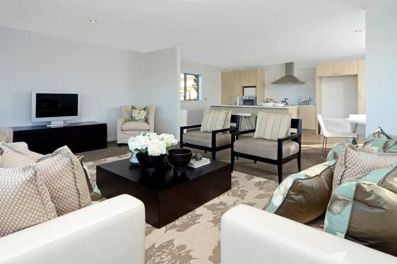 Stunning 4BR Home with Deck in Glenfield - Widok 4