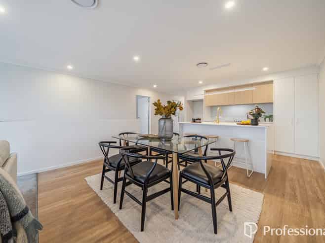 28C Kaitangata Crescent, Kelson