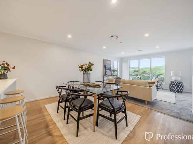 28C Kaitangata Crescent, Kelson