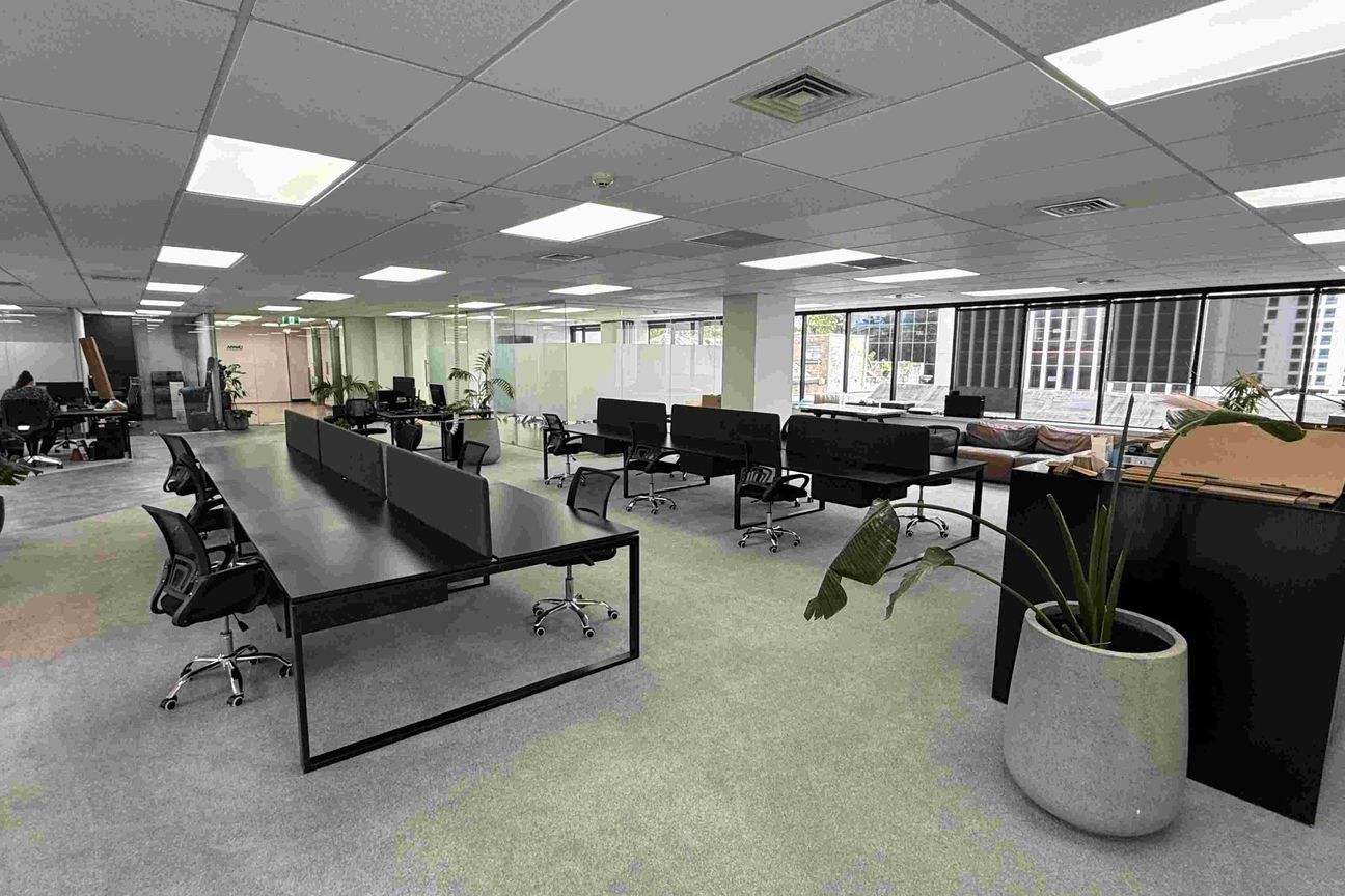 Full-Floor Premium Office – pohled 3