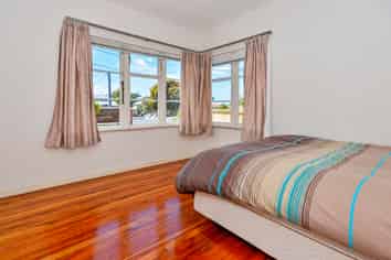 214 Onewa Road, Birkenhead