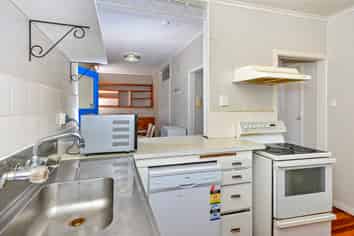214 Onewa Road, Birkenhead