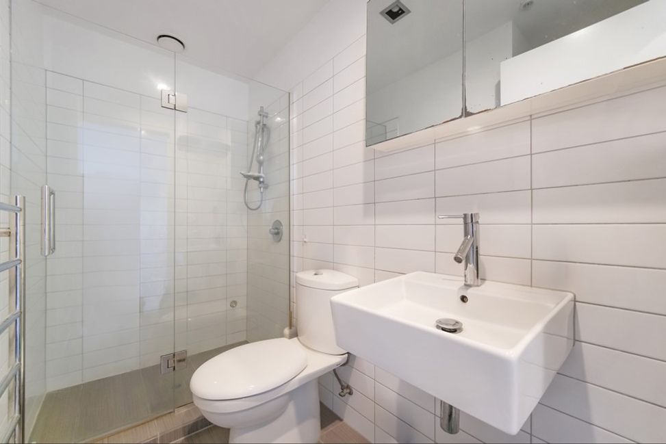 2 Bedroom Apartment Available Now - Widok 5