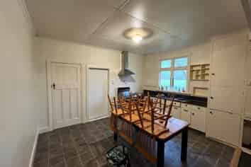 428 Upper Stanley Brook Road, Wakefield