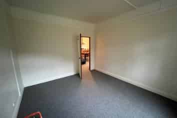 428 Upper Stanley Brook Road, Wakefield