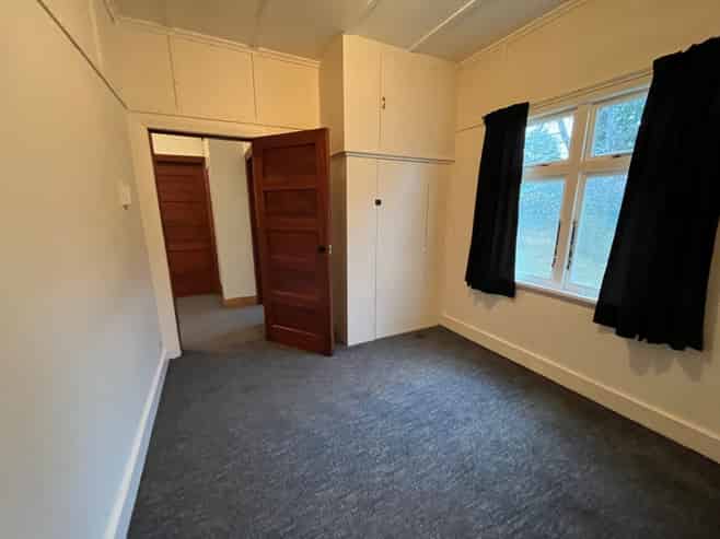 428 Upper Stanley Brook Road, Wakefield