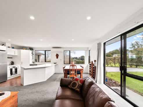 100B Newton Road, Maungatapere
