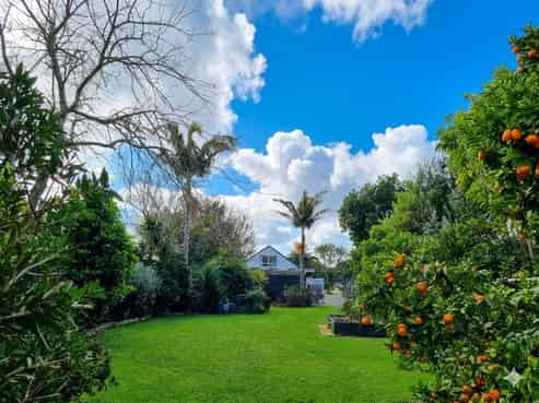 15 Domain Road, Onerahi