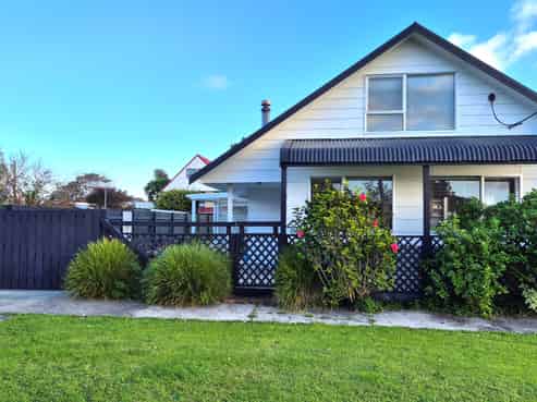 15 Domain Road, Onerahi