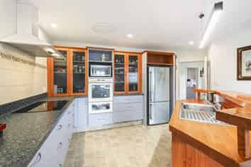 587 Upper Sefton Road, Sefton