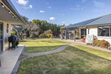 587 Upper Sefton Road, Sefton