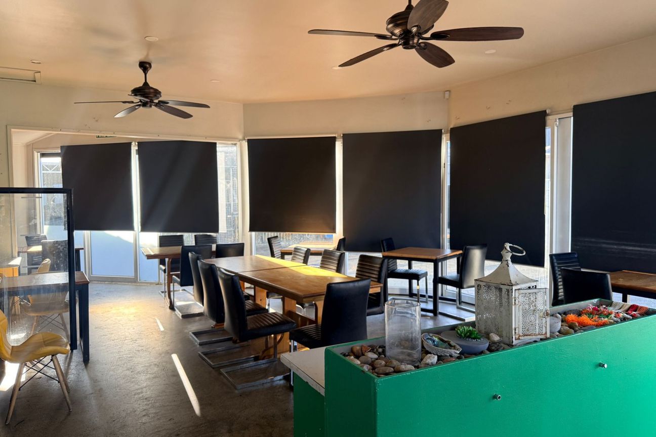 Ready to Serve - Hospitality Space in Hood Street - Bild 2
