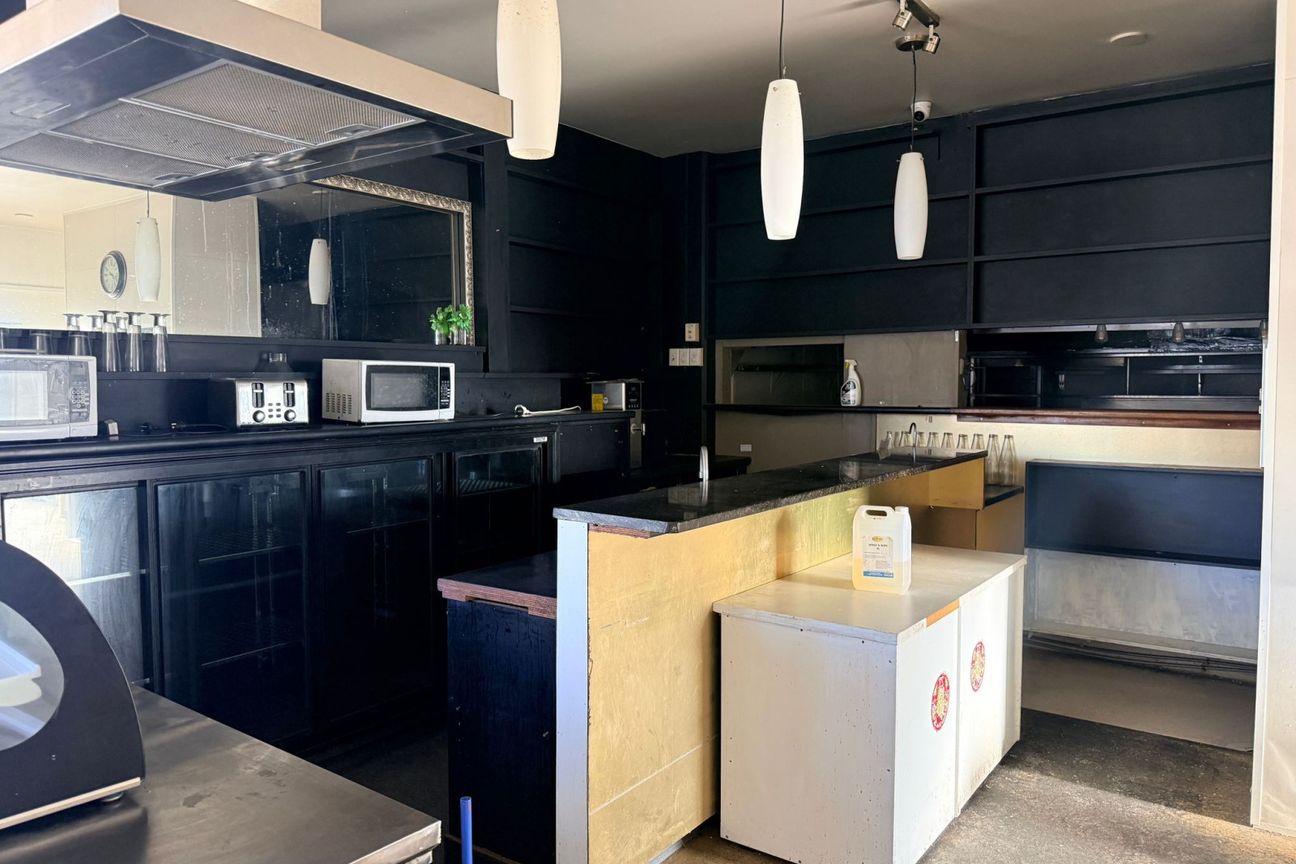 Ready to Serve - Hospitality Space in Hood Street - Bild 6