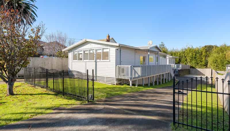 1 Pukeora Road, Otahuhu