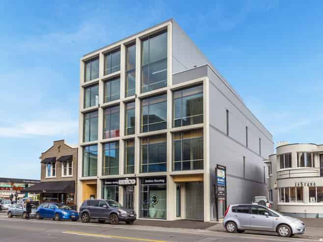 Premium Victoria Street Office & Terrace