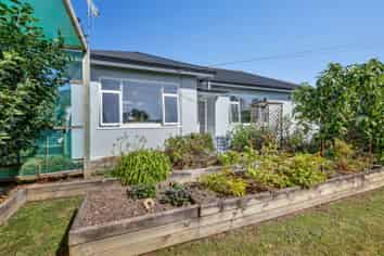 10 William Street, Marton