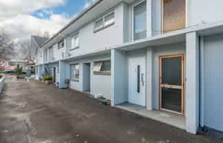 8/14 Wellington Street, Hamilton East
