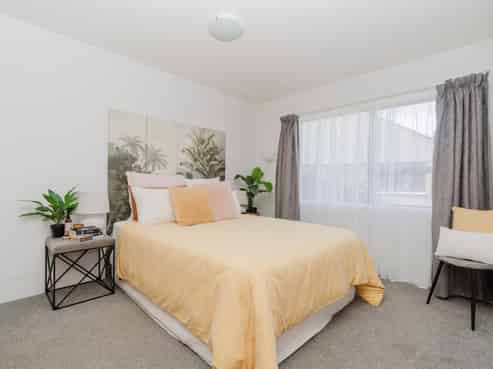 8/14 Wellington Street, Hamilton East