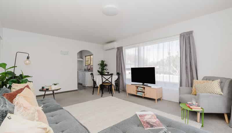 8/14 Wellington Street, Hamilton East
