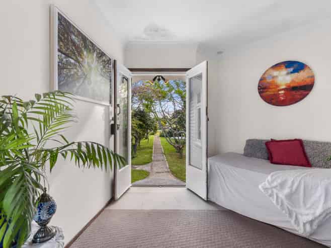 1620 East Coast Road, Kaiaua
