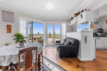 1620 East Coast Road, Kaiaua