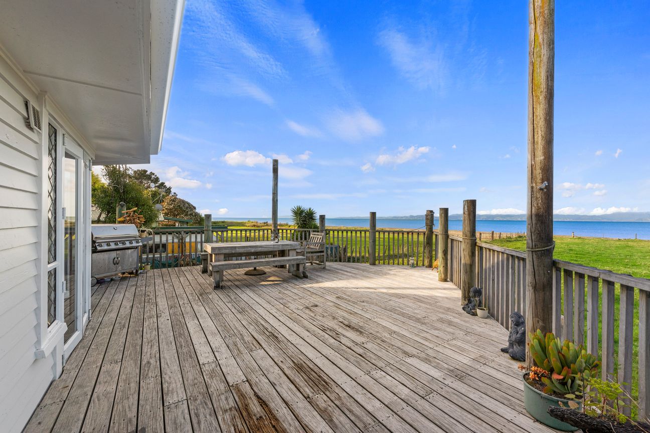 The Beach Is Calling, Owners Say Sell! - Widok 6