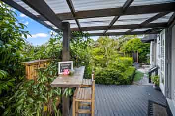 8a/361 Paremoremo Road, Albany