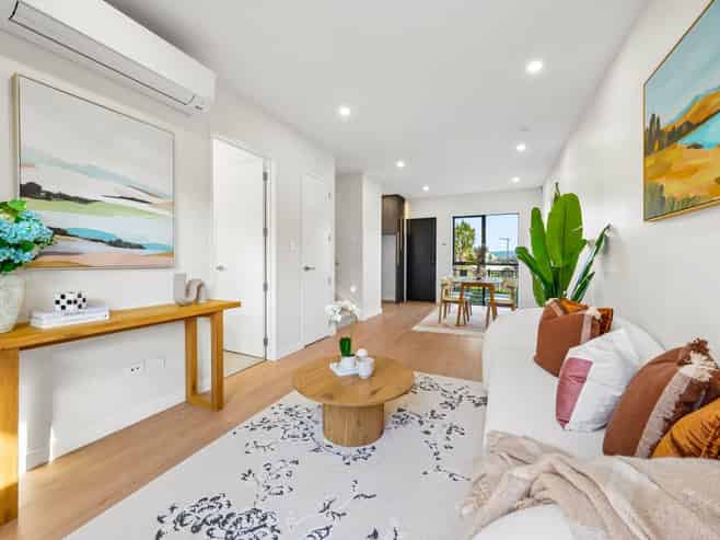 83 Wavecrest Lane, Hobsonville