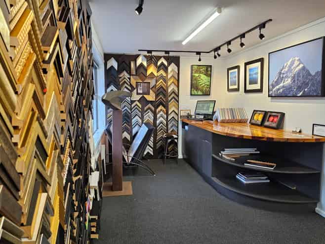 Windsor Gallery & Picture Framing - Seriously Selling