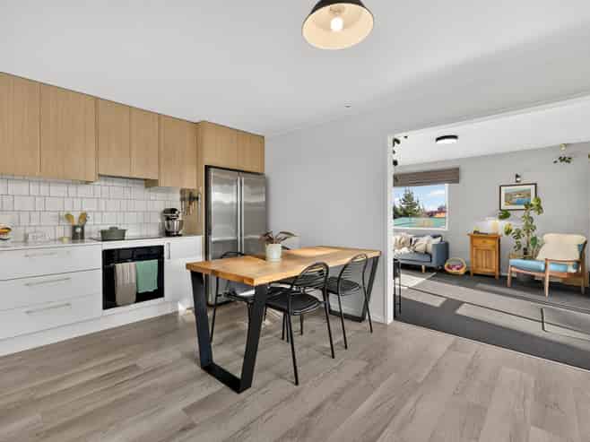 40 Kawau Crescent, Bromley