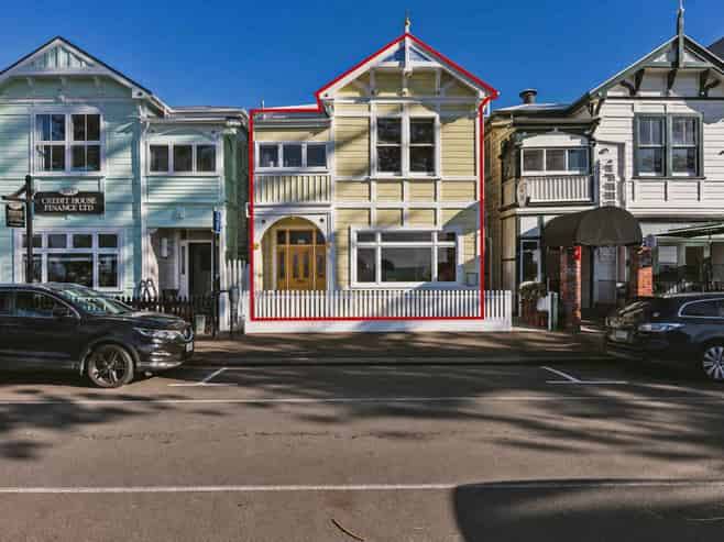 Iconic Napier waterfront office