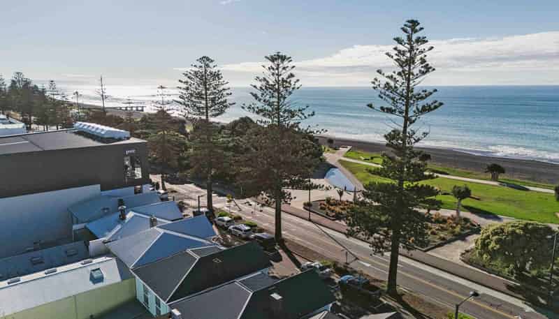 193 Marine Parade, Napier Central