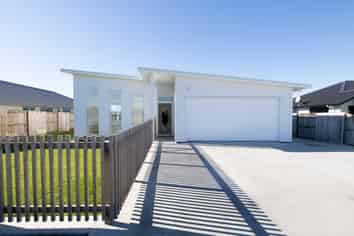 30 McWatters Drive, Ngatea