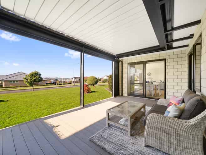 8 Deol Drive, Pukekohe